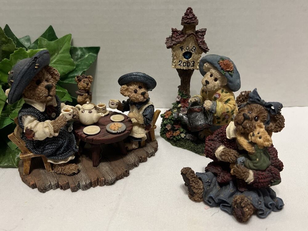 3 Boyds Bears And Friends Bearstone Collection ￼